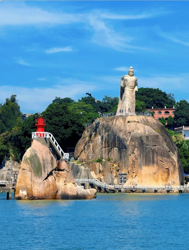 Must See in Xiamen: 10 Sights Locals Actually Love