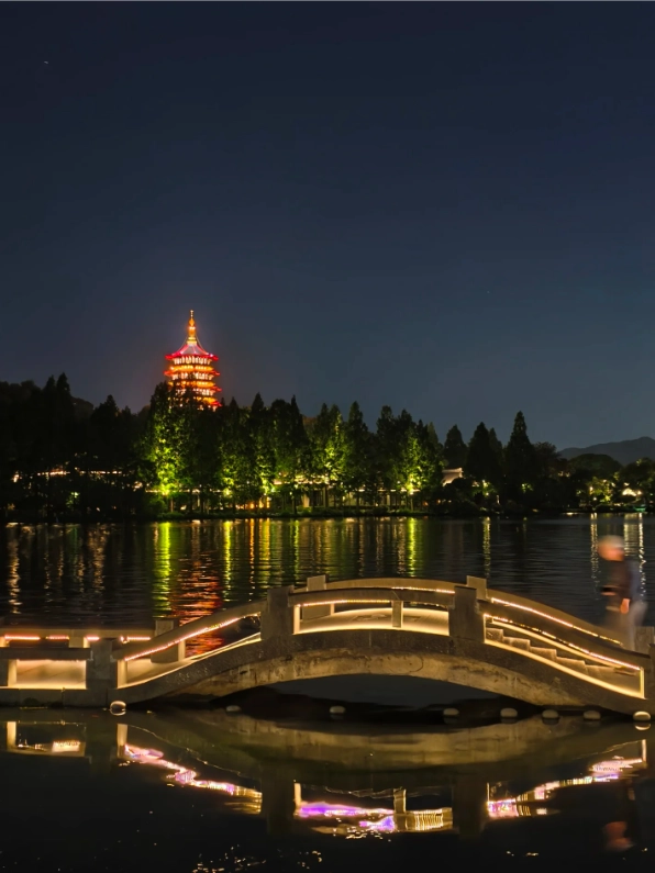 What to Do in Hangzhou at Night: 7 Local Favorites