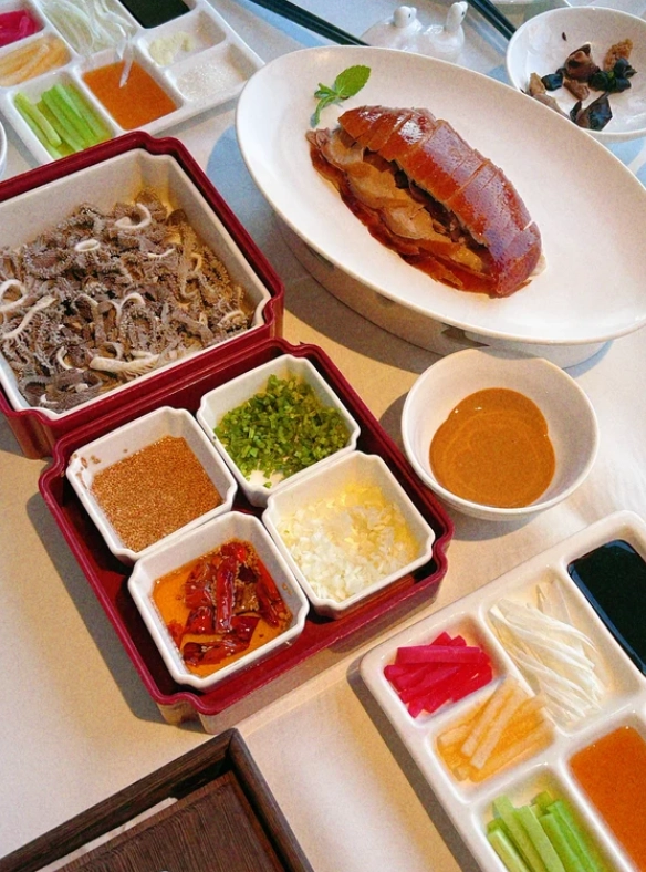 What to Eat in Beijing: 10 Local Favorites & Insider Tips