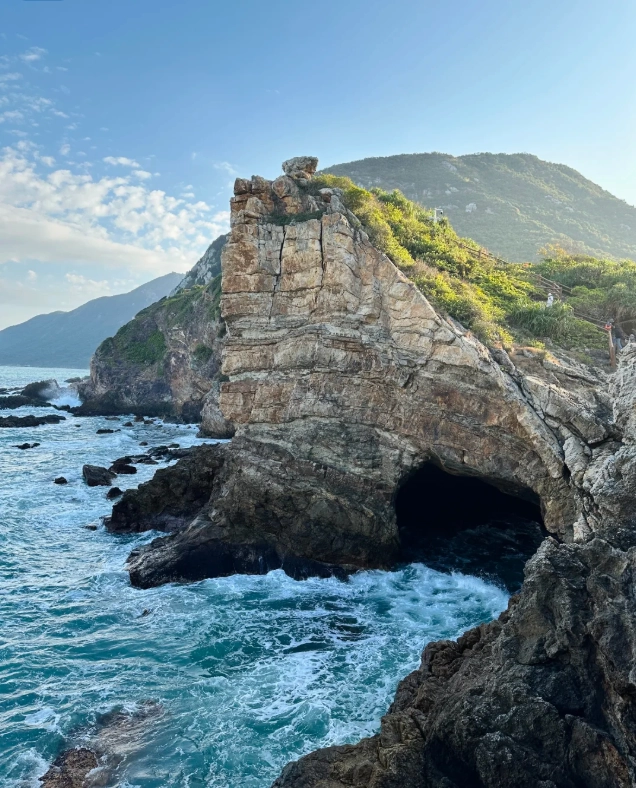 Shenzhen Tourist Attractions: Insider Tips for First-Timers