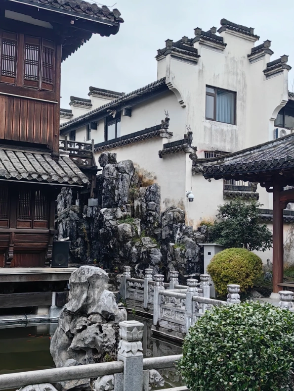 huangshan attractions
