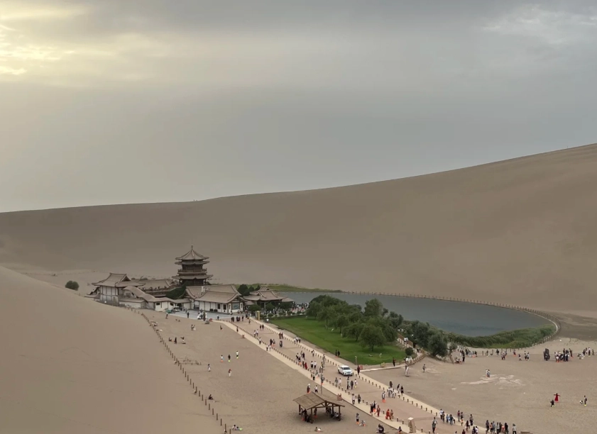 Dunhuang travel guide