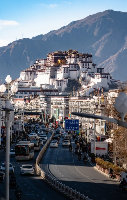 Best Places to Visit in Lhasa: Crowd-Free Secrets