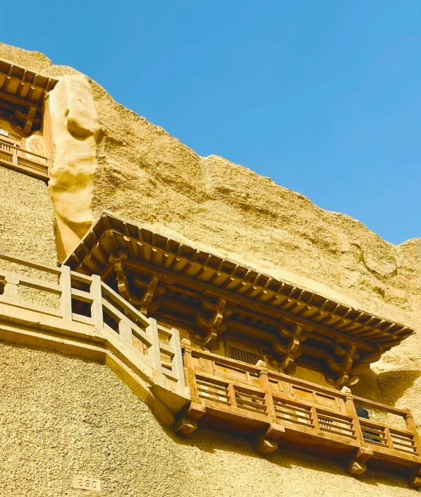 Dunhuang travel tips