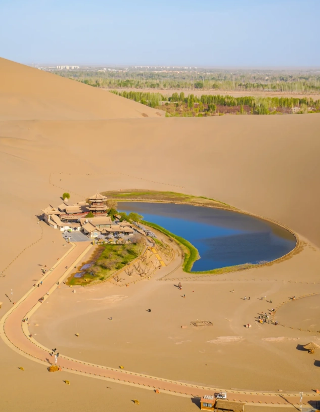 things to do in Dunhuang