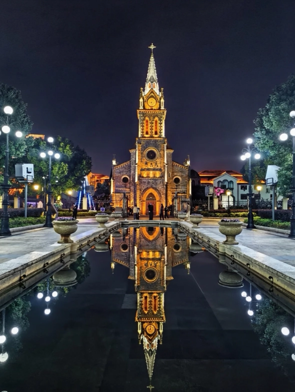 Photo of Ningbo Old Bund: ningbo night market