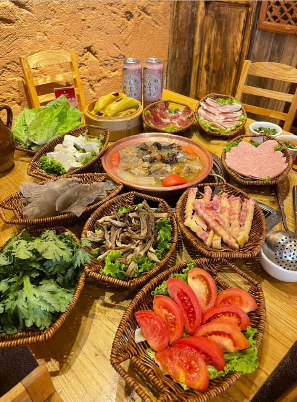 What to Eat in Lijiang: 8 Must-Try Local Dishes