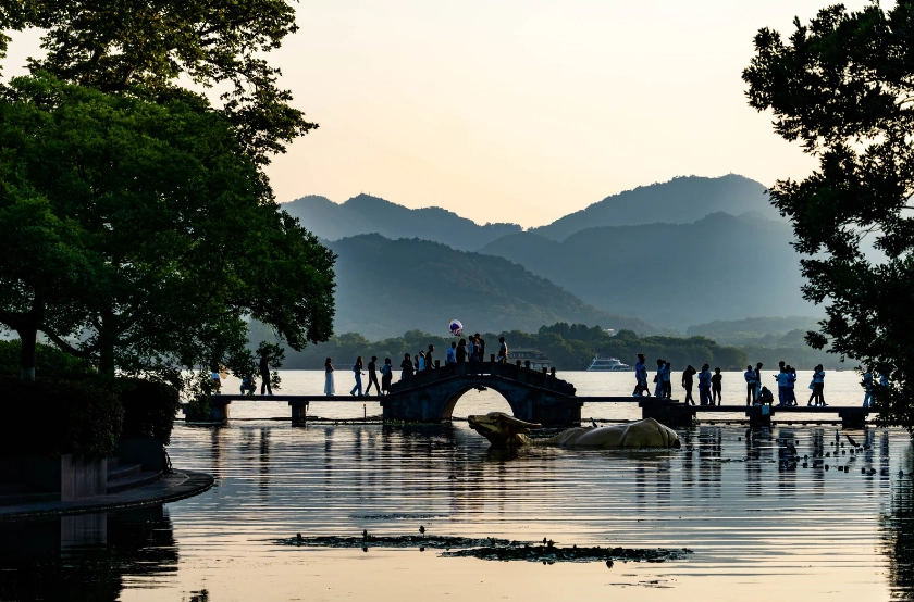 west lake hangzhou