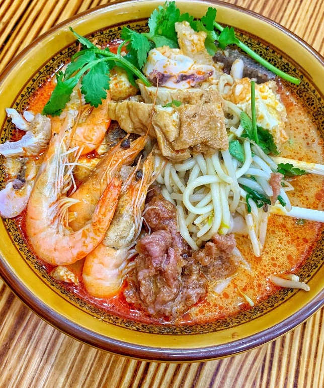 What to Eat in Xiamen: 12 Local Dishes You Can't Miss