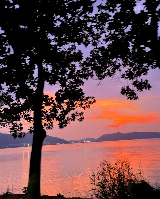 Photo of Dongqian Lake: Dongqian Lake ticket price