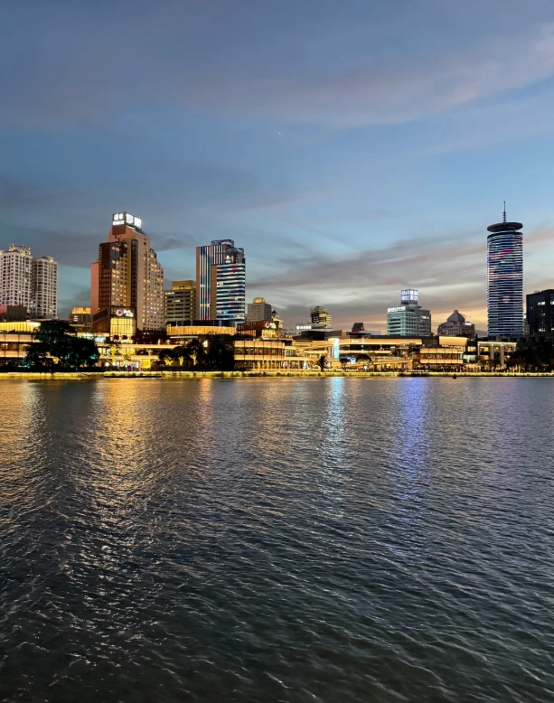 ningbo old bund nightlife