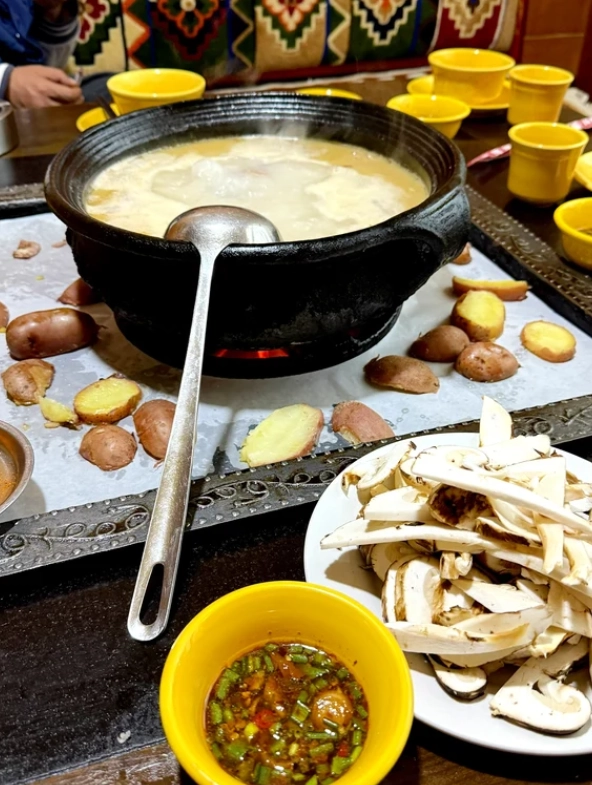 Shangri-La local cuisine