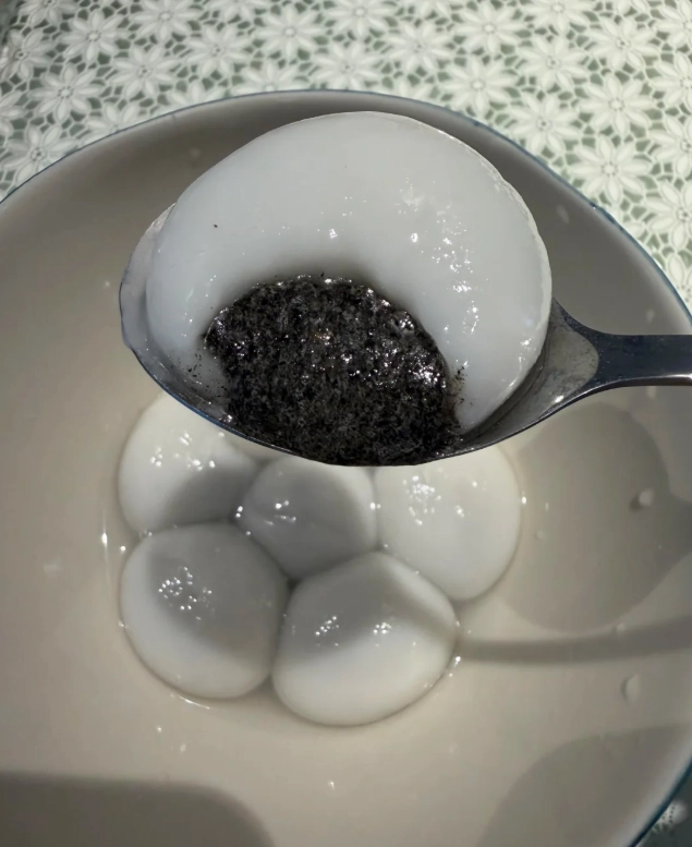 What to Eat in Ningbo: Top Dishes and Where to Find Them