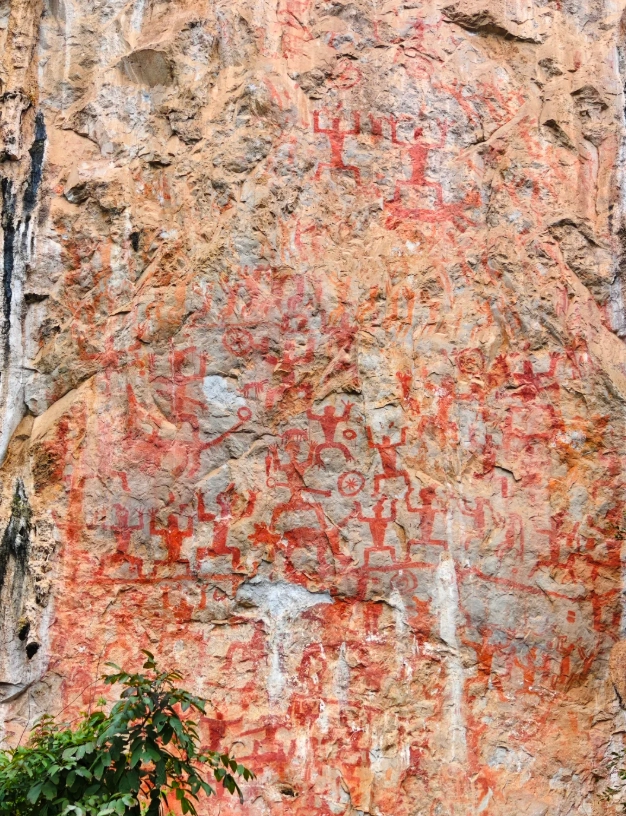how to get to Zuojiang Huashan rock art