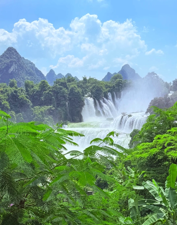 China Vietnam waterfall China Vietnam waterfall