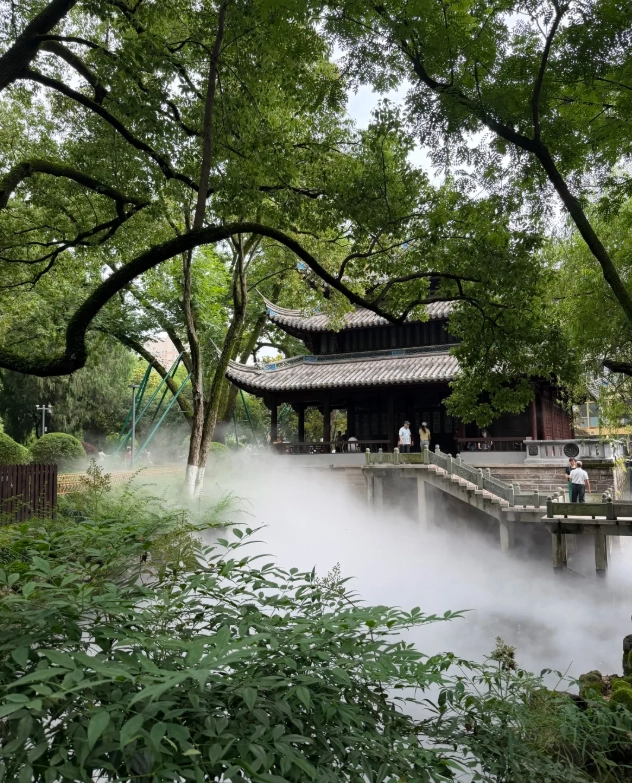 what to do in ningbo layover