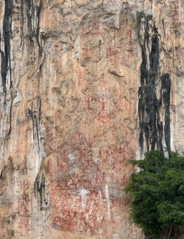 Zuojiang Huashan Rock Art Cruise Schedule: Skip the Crowd