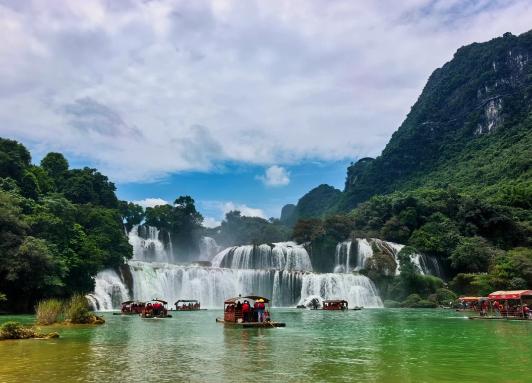 ban gioc detian waterfall day trip ban gioc detian waterfall day trip