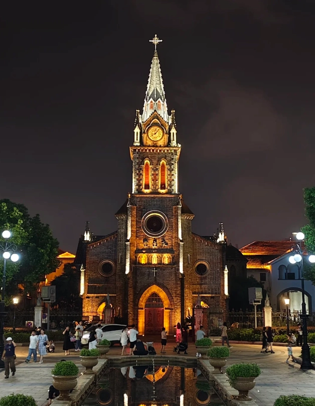 Ningbo Old Bund Photography Spots: 12 Insider Angles