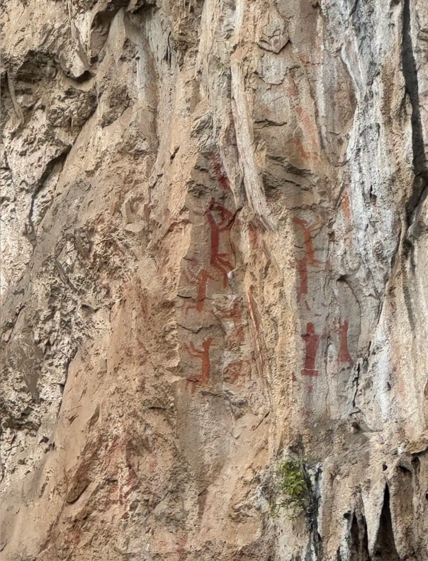 Zuojiang Huashan travel guide