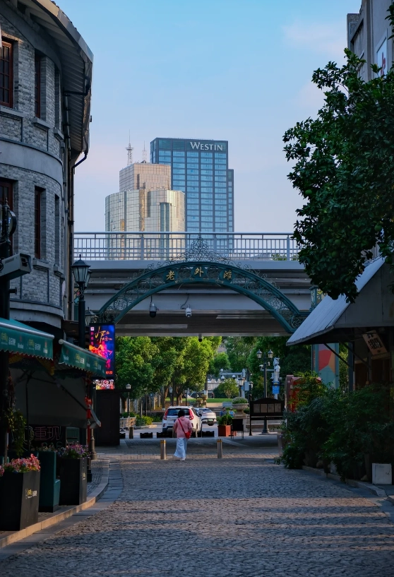 Old Bund Ningbo hours Old Bund Ningbo hours