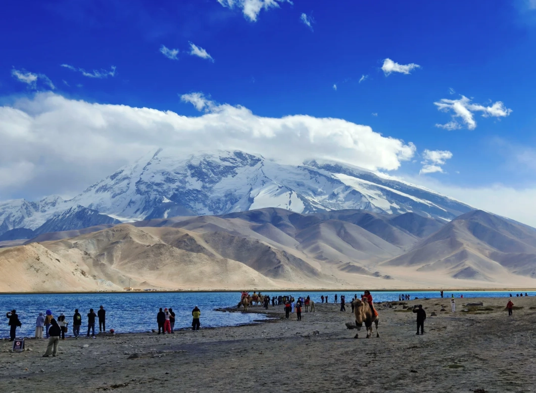 Karakul Lake travel guide Karakul Lake travel guide