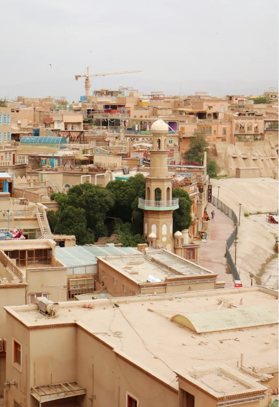 Kashgar English Speaking Guide: Tips from a Local Expert