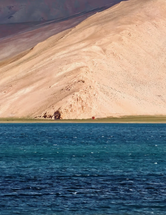 Karakul Lake accommodation