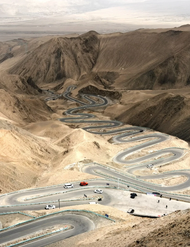Karakoram Highway travel
