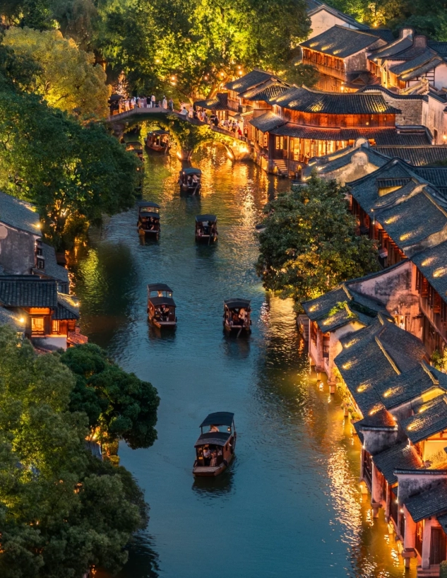 West Lake night cruise West Lake night cruise