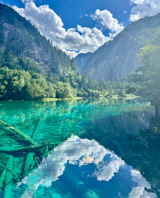 Is Sichuan Worth Visiting: 7 Reasons It Surprised Me