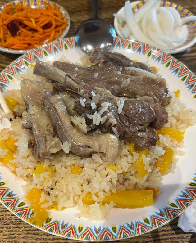 What to Eat in Xinjiang: Local Dishes You Can't Miss