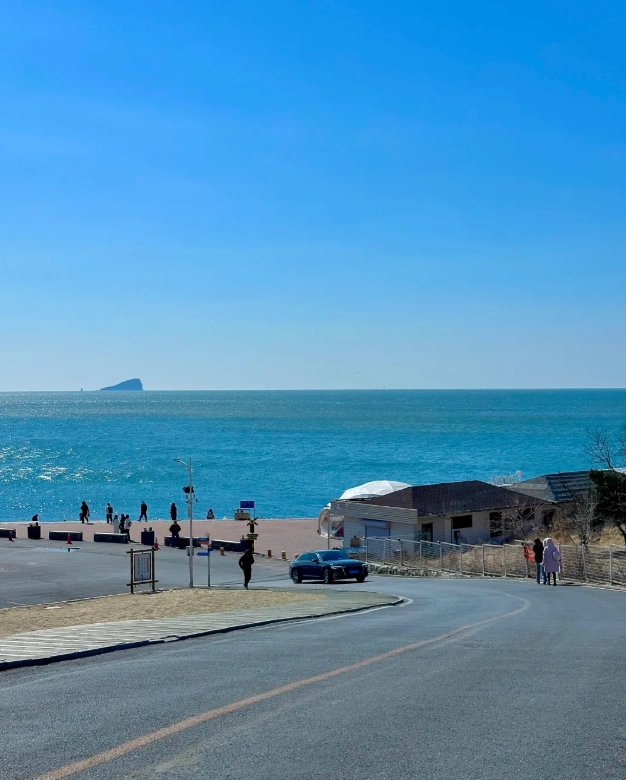 Dalian travel guide Dalian travel guide