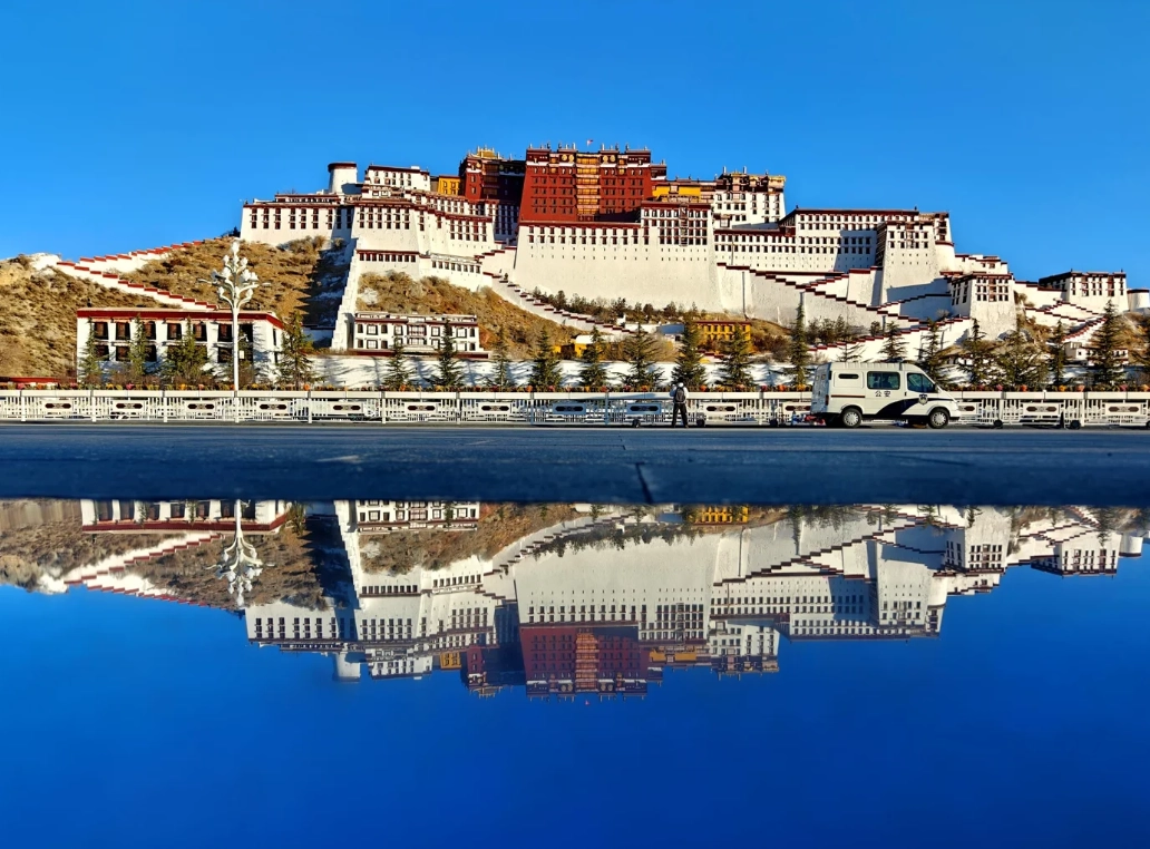 Is Tibet Worth Visiting: 5 Hard Truths for First-Timers