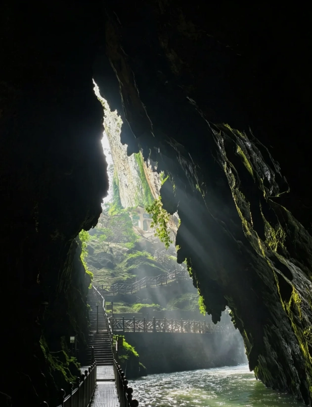 How Many Days to Spend in Guizhou: 5 Is the Sweet Spot