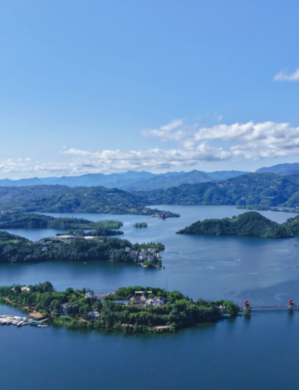 Yinghu Lake Scenic Area